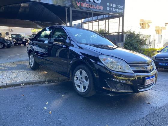 CHEVROLET VECTRA 2.0 MPFI EXPRESSION 8V 140CV FLEX 4P MANUAL